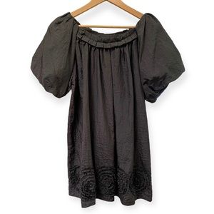 Twelve By Twelve Black Puffed Sleeve Swing Top Floral Appliqué Flowers Pleats